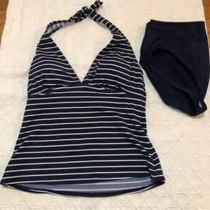 Calypso Cove Halter Tankini Swimsuit. Sz 8